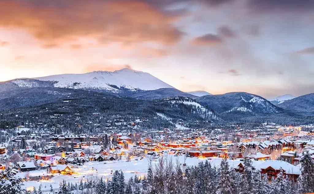 Breckenridge private jet charter