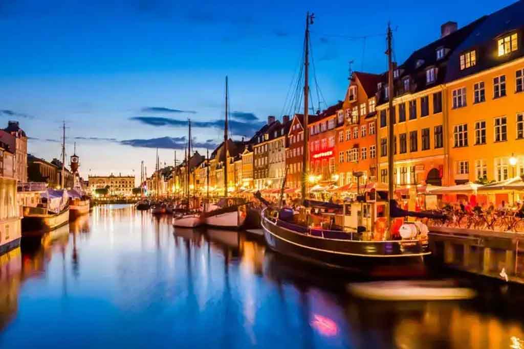 Copenhagen private jet charter