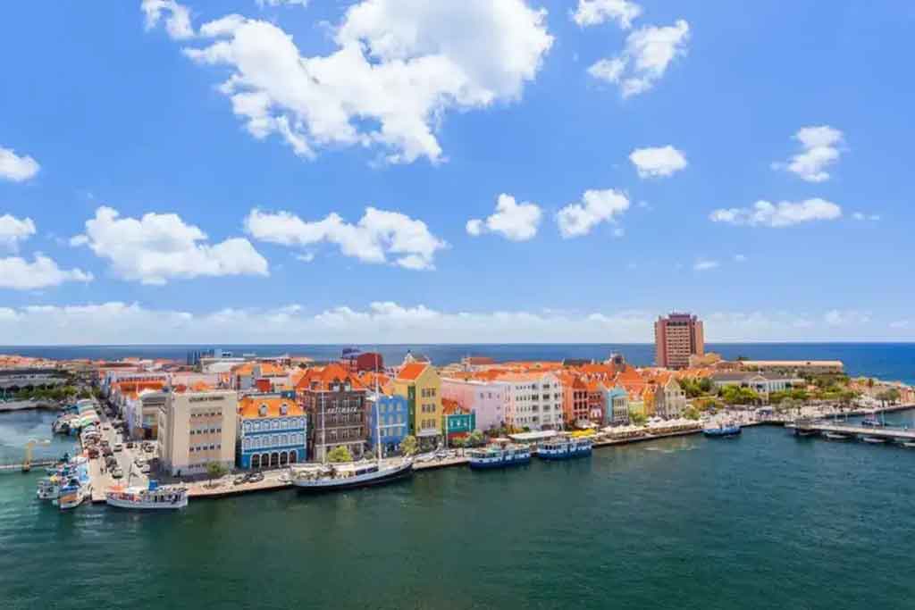 Curacao private jet charter