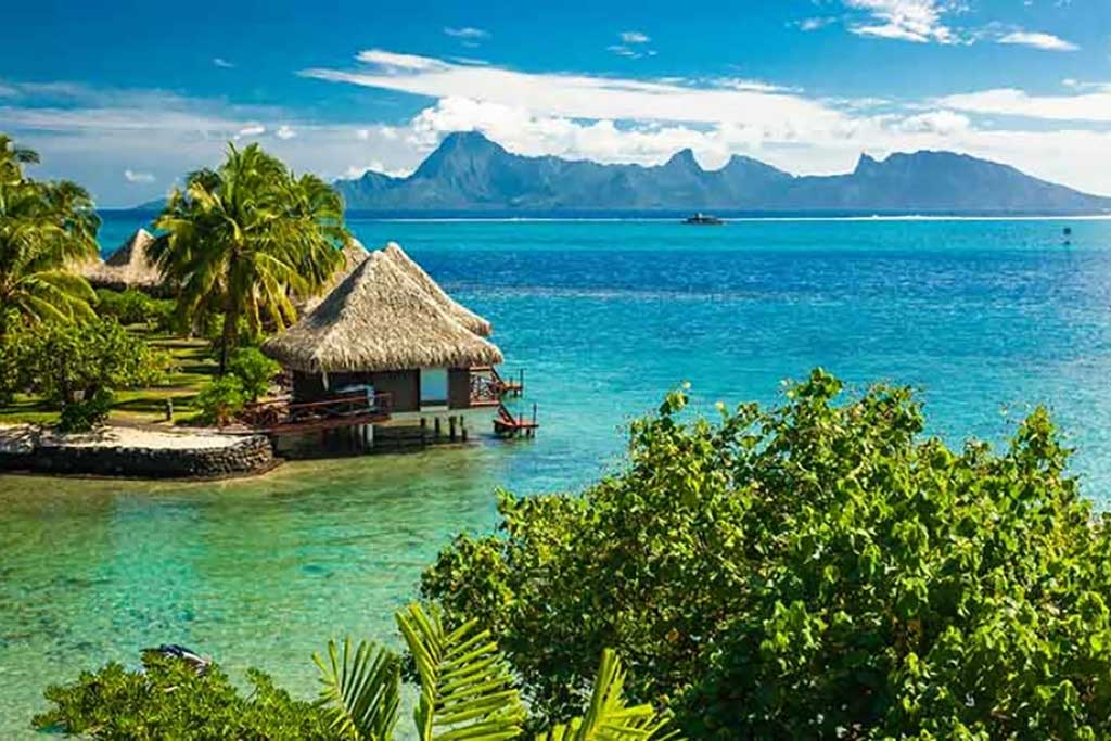 French Polynesia private jet charter