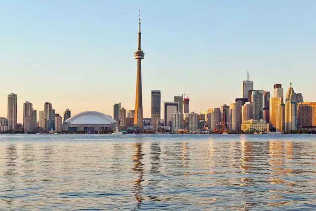 Toronto private jet charter